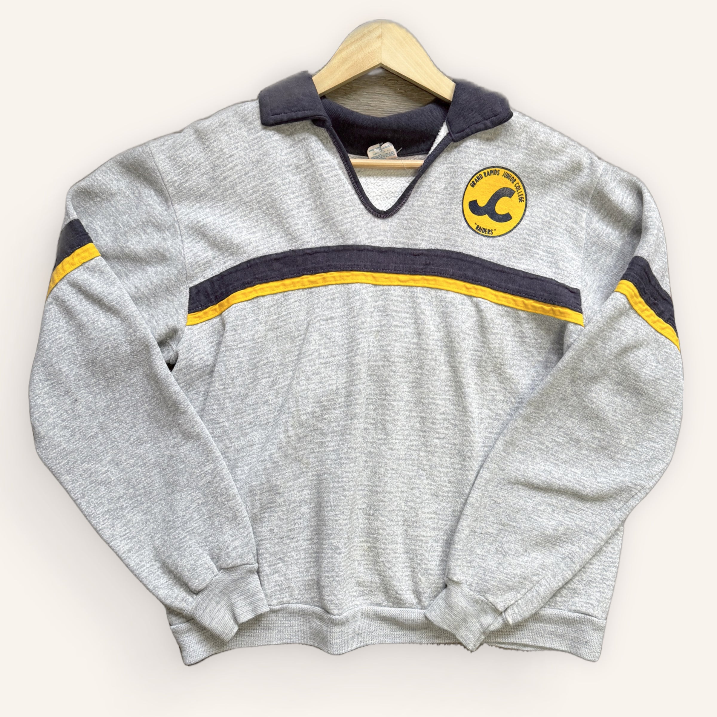 grey 70s champion sweatshirt | True Heart Vintage